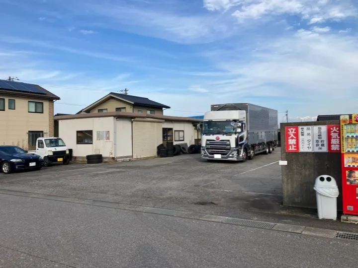 三光産業富山営業所入口から撮影