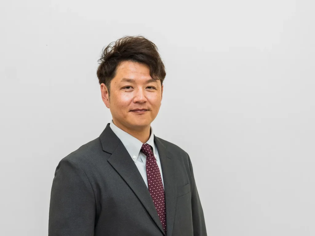 高橋佳夫社長